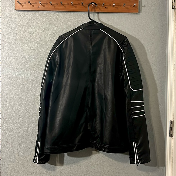 NWOT Black Biker Style Men’s Jacket Size XL - Picture 3 of 7